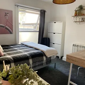  Apartment 2dbl Bed Flat Brighton/hove