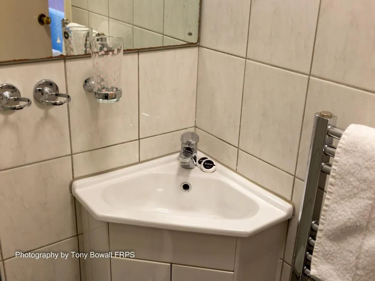 Pass The Keys Room 14 Twin The Blessed Elizabeth Boutique Suite Brighton 0*,
