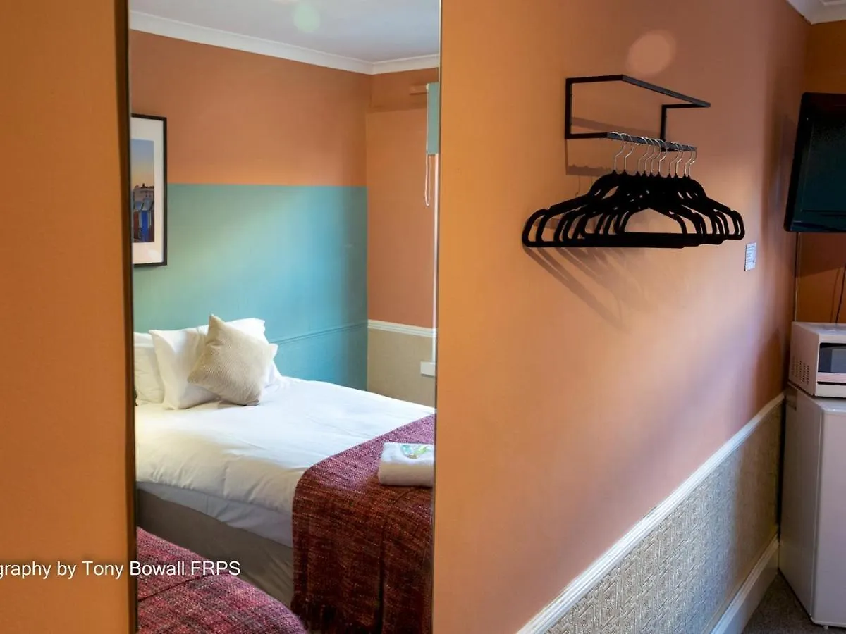 Pass The Keys Room 14 Twin The Blessed Elizabeth Boutique Suite Brighton 0*,  United Kingdom